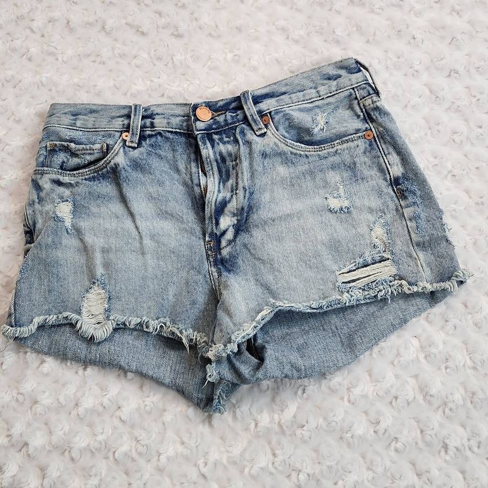 Blank NYC Blue Denim Distressed Cut Off Shorts 27 Waist (7188)